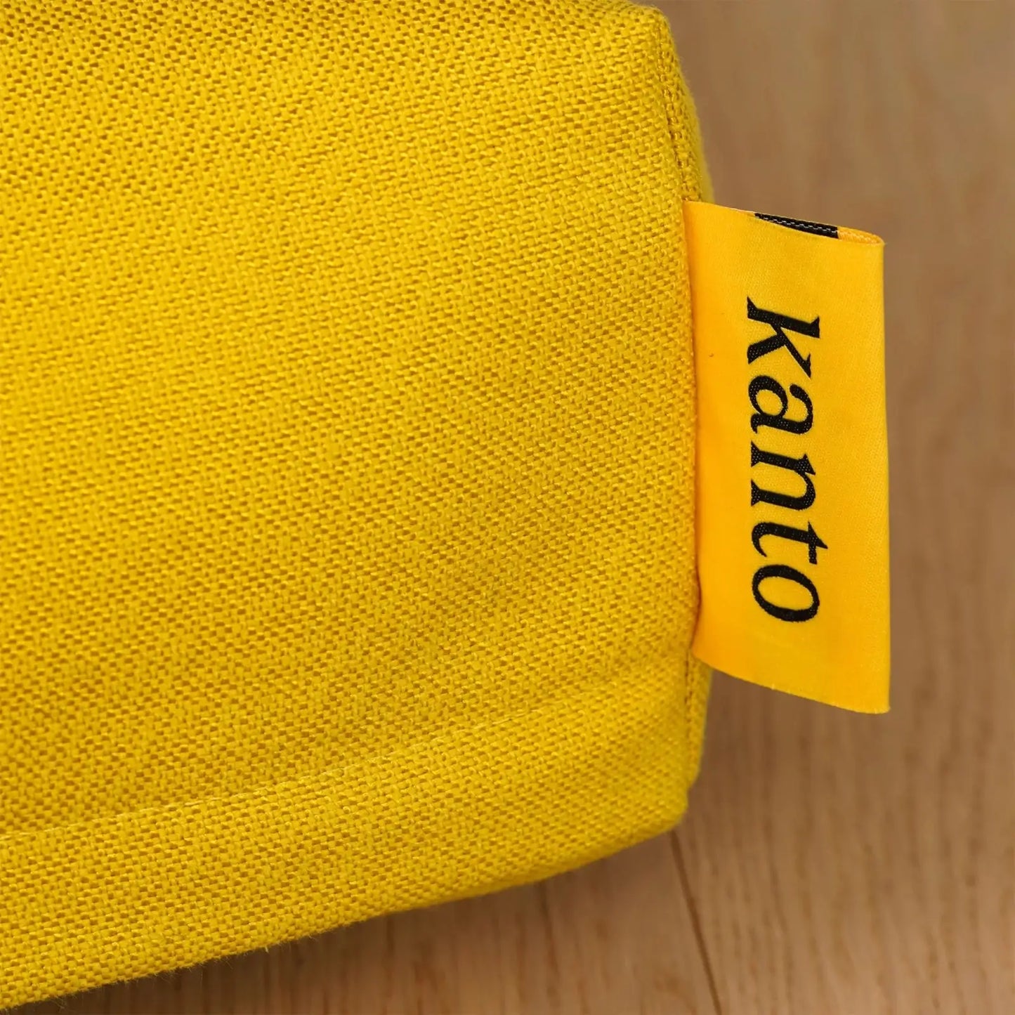Coussin pour Chien Oksa Kvadrat Hot Juniper Kanto - CHOUKETT Paris (4)